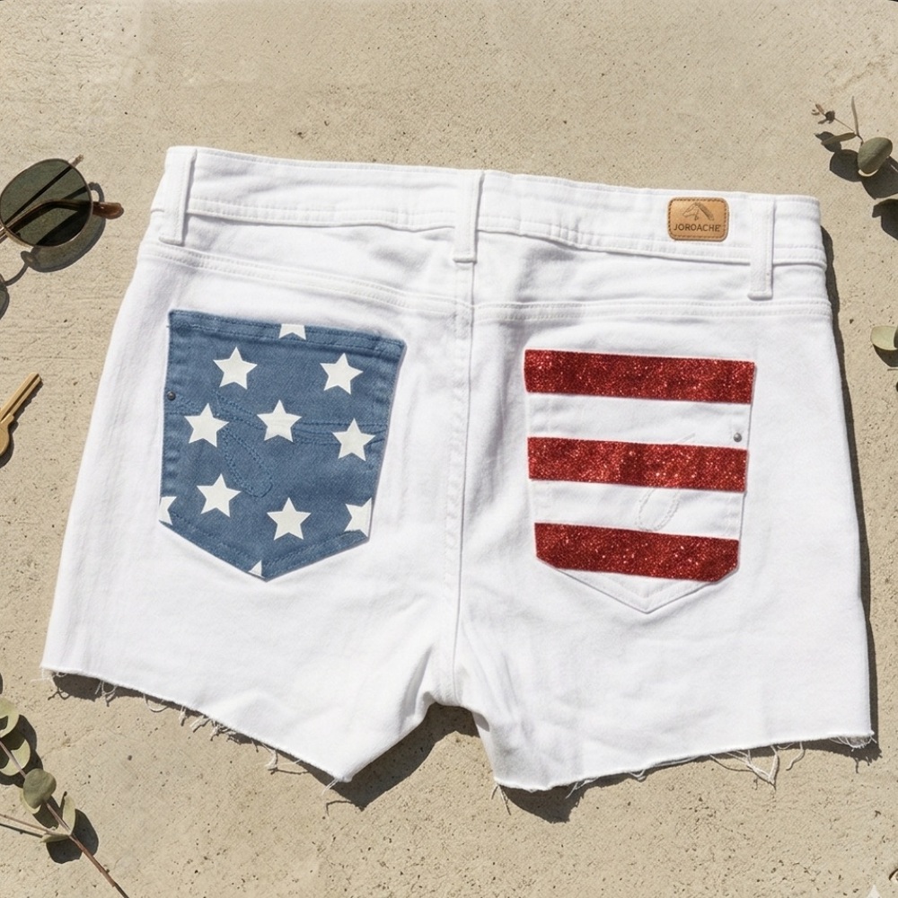 Jordache Patriotic Americana Flag White Denim Jean Shorts Cutoffs Size 12